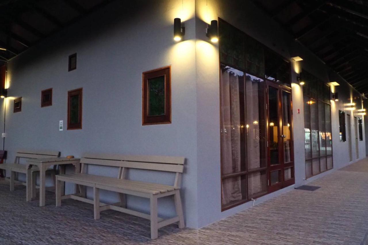 We Hostel Khaolak Као Лак Екстериор снимка